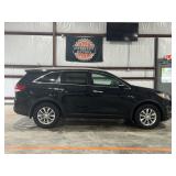 2016 Kia Sorento  LX V6
