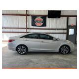 2013 Hyundai Sonata   Limited 2.0T
