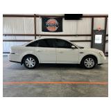 2009 Ford Taurus  SE