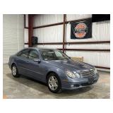2005 Mercedes-Benz E-Class E 320 4MATIC Sedan V6,
