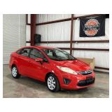 2013 Ford Fiesta SE Sedan I4, 1.6 Gas FWD