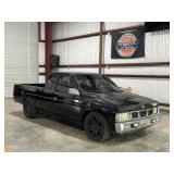 1995 Nissan Truck XE King Cab V6 Pickup V6, 3 Gas