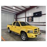 2004 Dodge Ram 1500 ST Pickup V8, 5.7 Gas 4WD