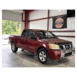 2006 Nissan Titan XE FFV Pickup V8, 5.6 FFV RWD