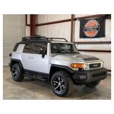 2008 Toyota FJ Cruiser SUV V6, 4 Gas 4X2