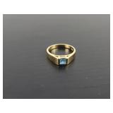 14kt Gold Stone Ring Approx Size 6.5