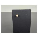 14kt Gold Earring