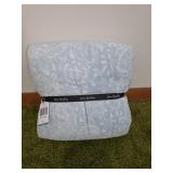 Vera Bradley 80' x 50' Fleece Blanket