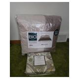 Full/Queen Comforter & Duvet Set