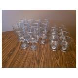 Vintage Libbey Holly Berry Christmas Glasses