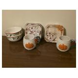 Holiday Bowls, Mugs & Small Plates