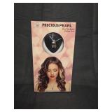 Precious Pearl Love Necklace