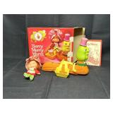 Strawberry Shortcake Berry Merry Worm