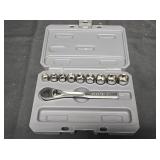Craftsman Metric Socket and Ratchet Set 10mm-18mm