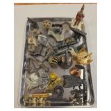 Tray of Vintage Collectibles