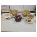 Stoneware & Ceramics