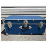 Blue Trunk