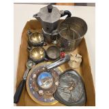 Box of Miscellaneous Vintage Kitchenware