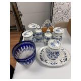 Blue and White China / Porcelain Jars