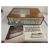 Yahama CR1020 Stereo