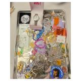 Tray of Miscellaneous Jewelry