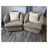 Swivel Chairs & Pillows
