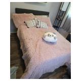 Full Size Bed w/ Headboard & Drawers