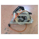 Black & Decker 7.25' Corded Circular Saw
