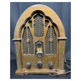 RCA Replica Cathedral AM/FM Radio