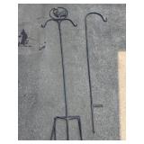 Shephard's Hooks