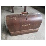 Singer Hand Crank Sewing Machine w/ Cover