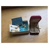 14kt Gold Filled / Gold Finish Earrings
