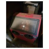 Central Pneumatic 30 Gallon Blast Cabinet