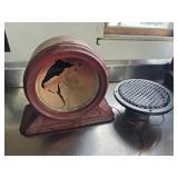 Philco Radio w/ Damaged Speaker