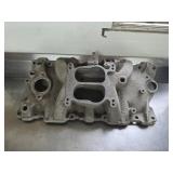 Edelbrock 3701 Intake Manifold SB Chevy