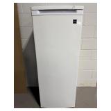 RCA Stand Up Freezer