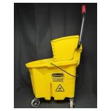 Rubbermaid Mop Bucket