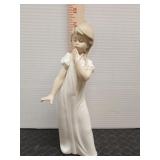 Vintage NAO by Lladro 'Girl Yawning' porcelain