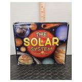 The solar system floor puzzle. 60 large puzzle