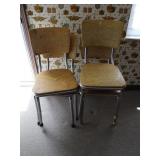 Set of 4 Vintage Dinette Chairs