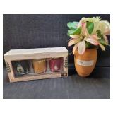 Yankee Candles & Ceramic Flower Vase