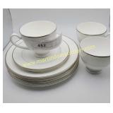 Waterford BARONï¿½S COURT Tea Cup & Saucers,
