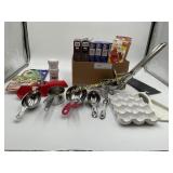 Kitchen Items, Slow Cooker Bags, Measuring