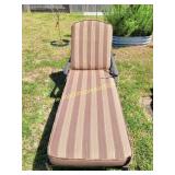 Cast Aluminum Patio Lounge Chair w Cushion