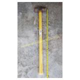 8 Lbs True Temper Sledgehammer w 32' Fiberglass