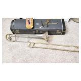 Vintage KING Tempo Trombone w Carry Case