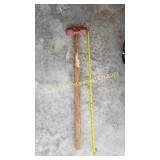 8 Lbs Red Sledgehammer w 32' Wood Handle