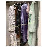 Ladiesï¿½ Nightgowns & Robes - Chenille Robe Sz XL,