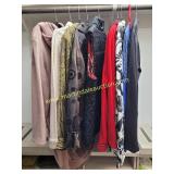 Ladiesï¿½ Jackets, Rain Gear, Vest - Size L,