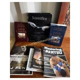 Mix Lot Of Books / Martial Arts, Scientifica,